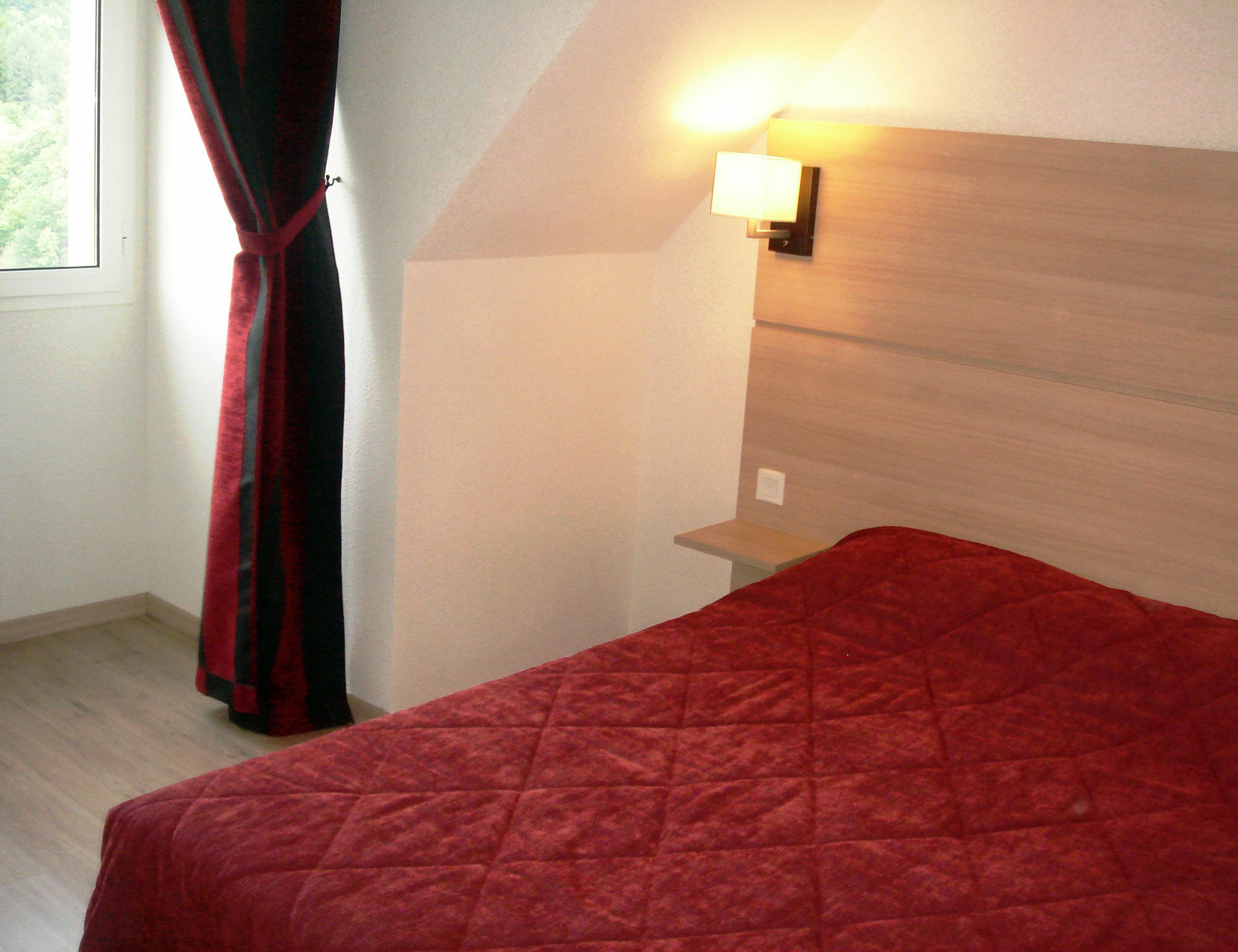 Residence Goelia Les Gorges De La Truyere Entraygues-sur-Truyere Exterior photo